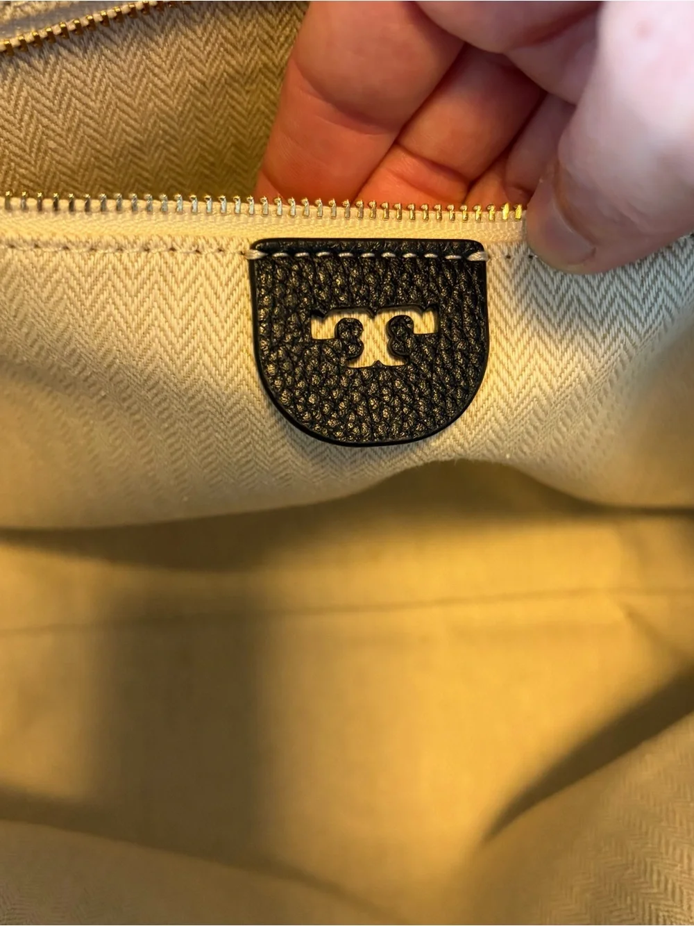 Tory Burch McGraw Top-Zip Satchel